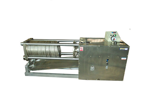 不銹鋼材質(zhì)全自動(dòng)臥式液壓榨油機(jī)DLW-100DS,自動(dòng)壓榨退榨，古法榨油機(jī)